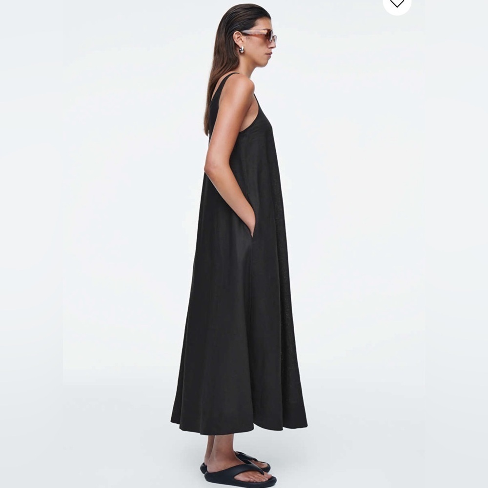 COS Black Sleeveless V‑Back Maxi Dress - Picture 2 of 8